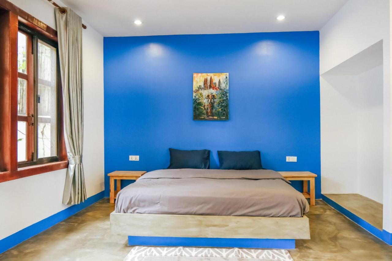 Queentown Hostel Siem Reap Dış mekan fotoğraf