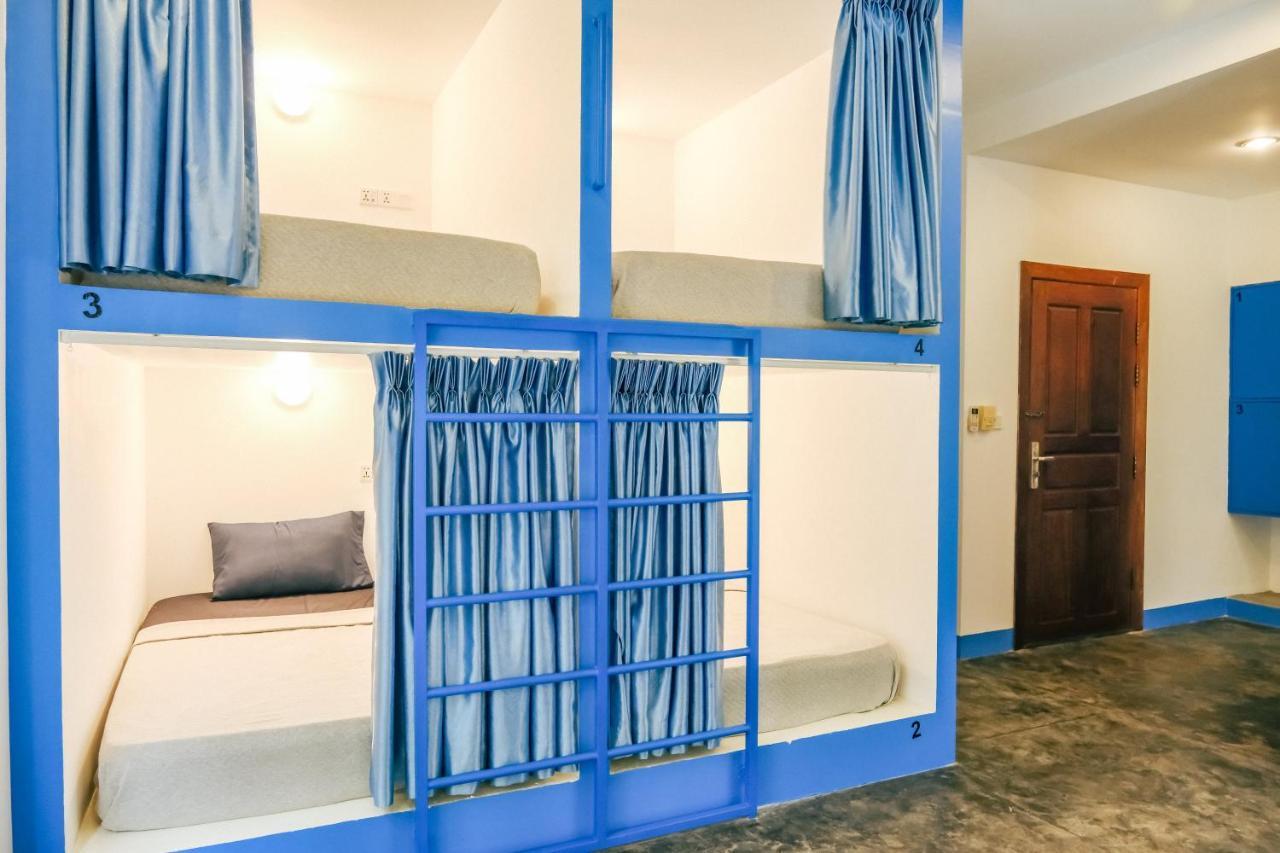 Queentown Hostel Siem Reap Dış mekan fotoğraf