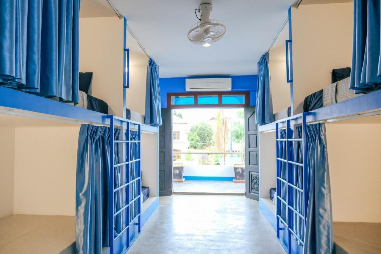 Queentown Hostel Siem Reap Dış mekan fotoğraf